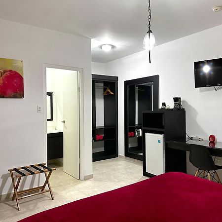 Ladybugs Apartments Palm Beach Dış mekan fotoğraf