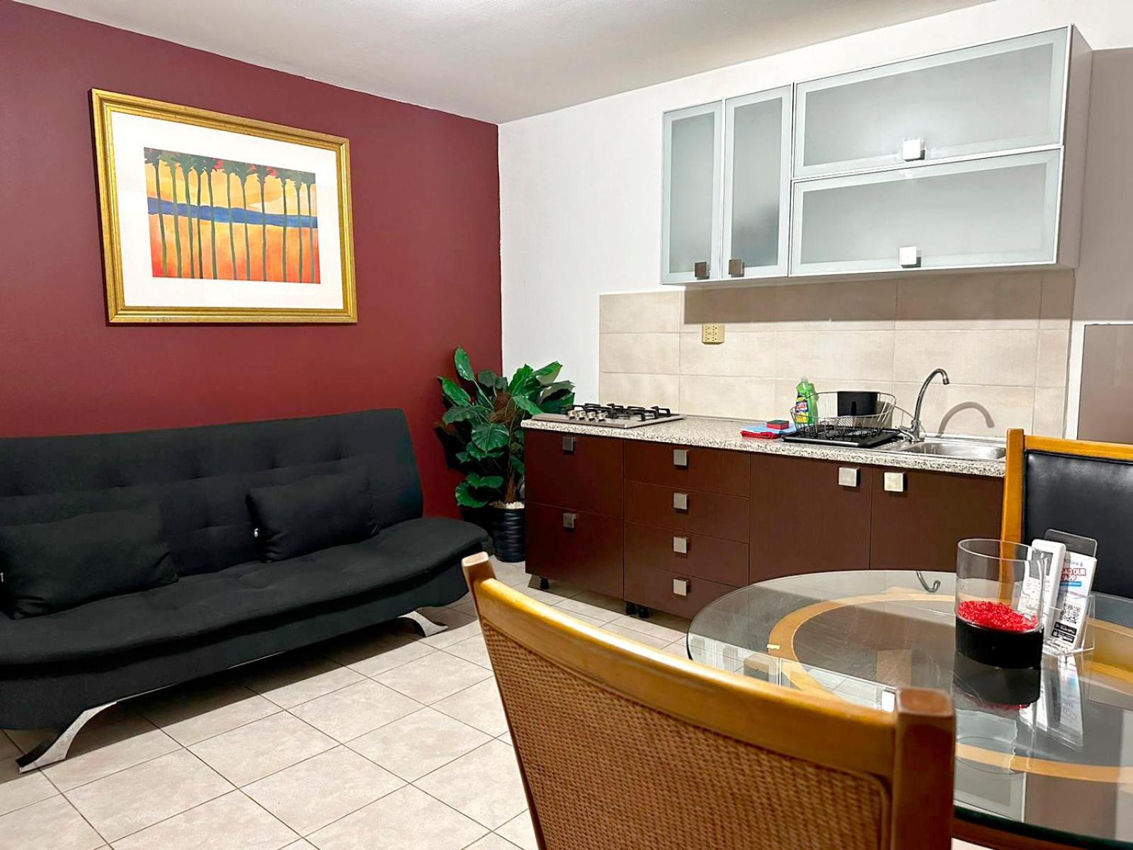 Ladybugs Apartments Palm Beach Dış mekan fotoğraf